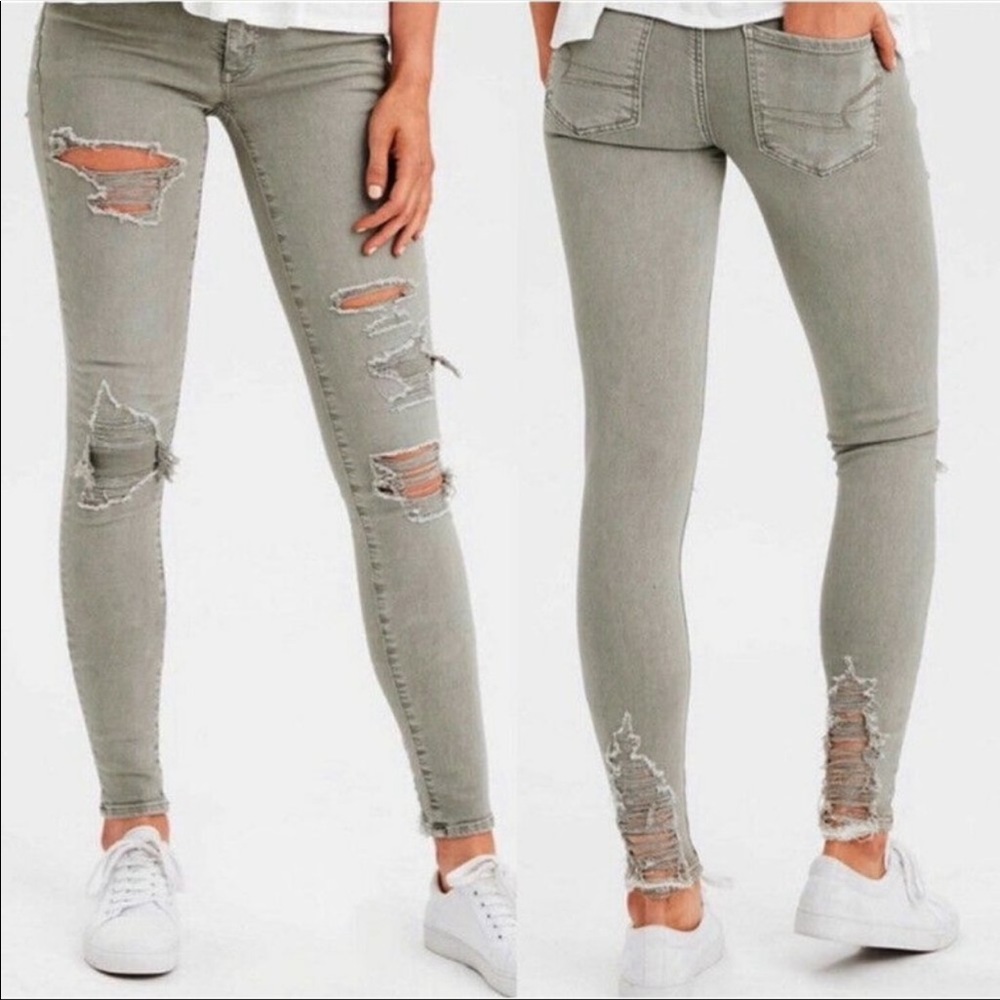 American Eagle Outfitters Sage Green Next Level Stretch Jegging Size 4
